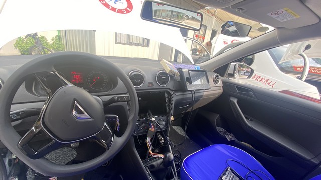 "智慧驾培：让驾驶更安全更智能"